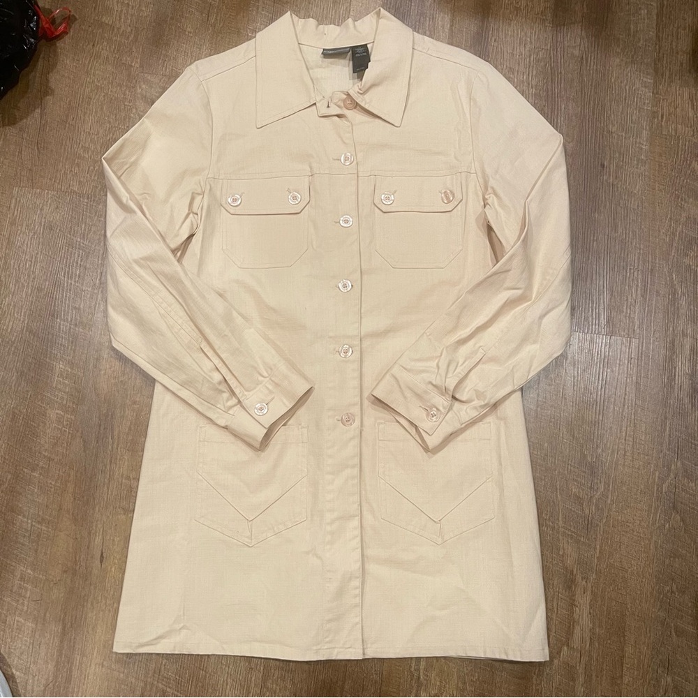 BISOU BISOU tan trench coat size 14 button down collared lightweight jacket